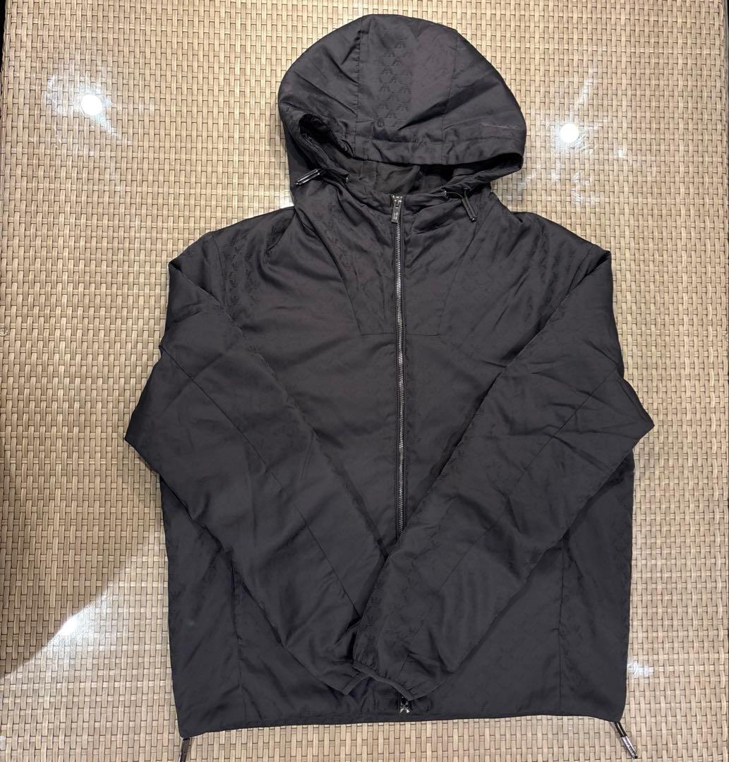 エンポリオアルマーニ　フード付きジップアップジャケット　52 黒
