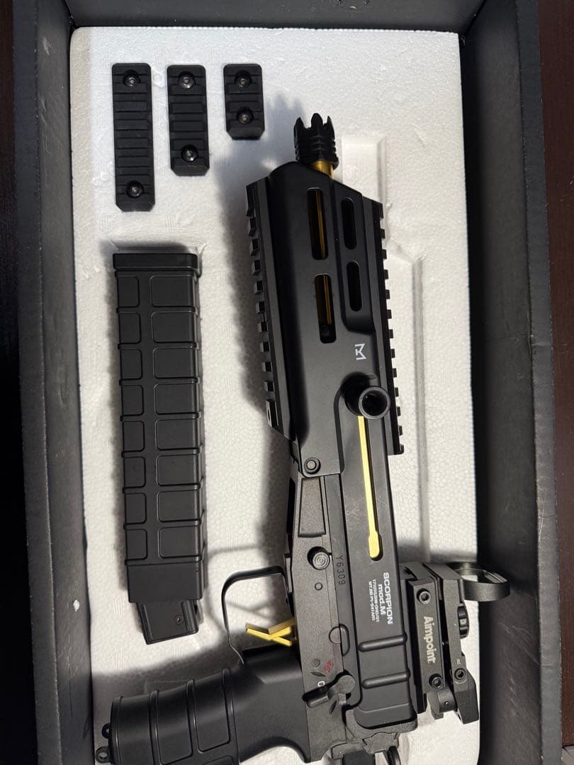 東京マルイ　スコーピオン　mod m