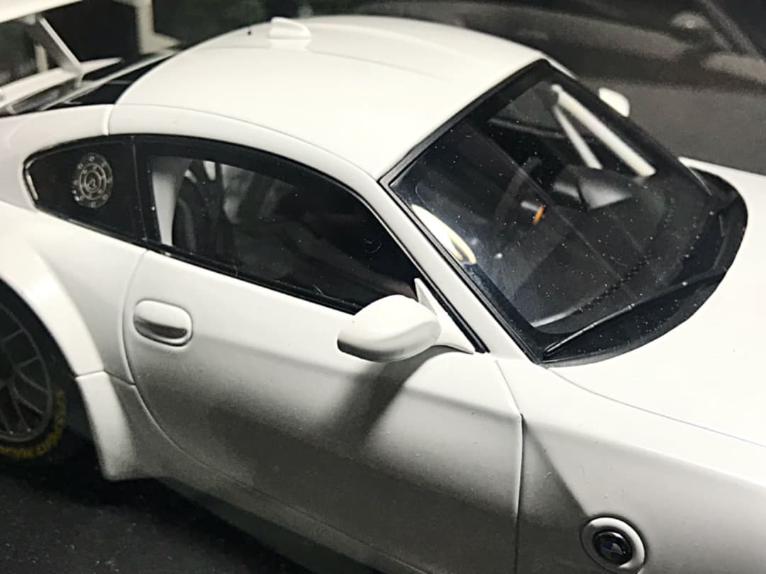 オートアート 1/18  Z4 クーペ ホワイト 1/64 おまけ付