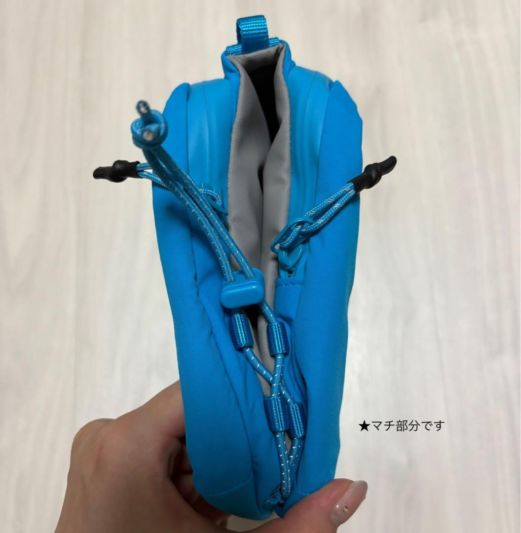 topologie トラベルポーチ 青
