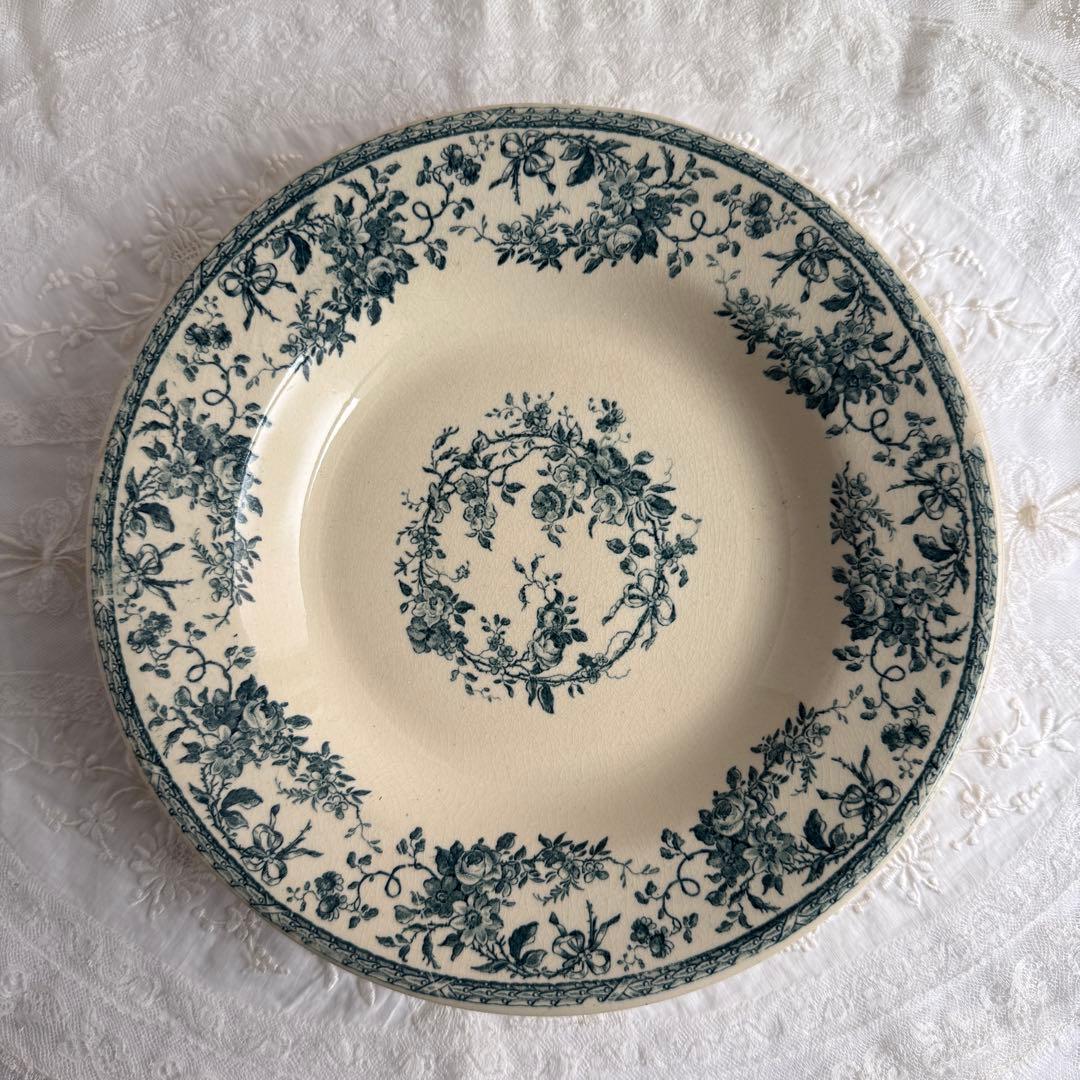 フランスアンティーク　Gien Bouquets de roses 深皿②