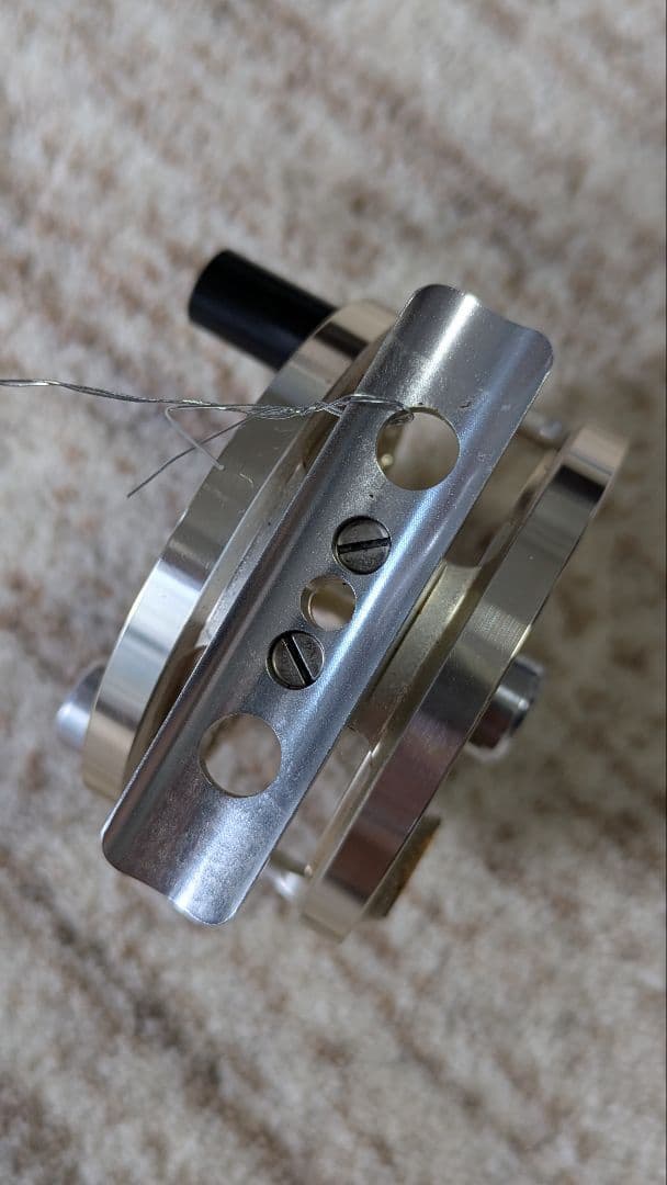 値下げ　イナガキテュフォン　フライリール シルバー　クラシックタイプ