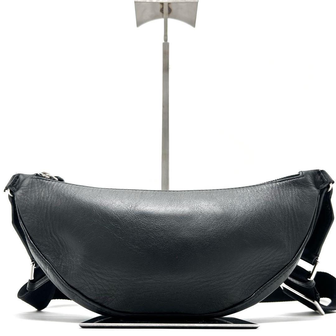 極美品 ジミーチュウ ボディバッグ スタッズ JCロゴ レザー 三日月 ムーン