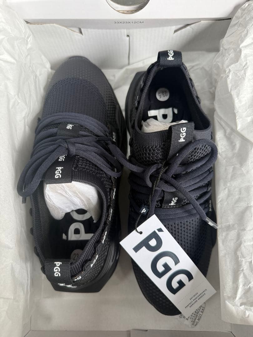 半額‼︎PGG ブラック スポーツシューズ