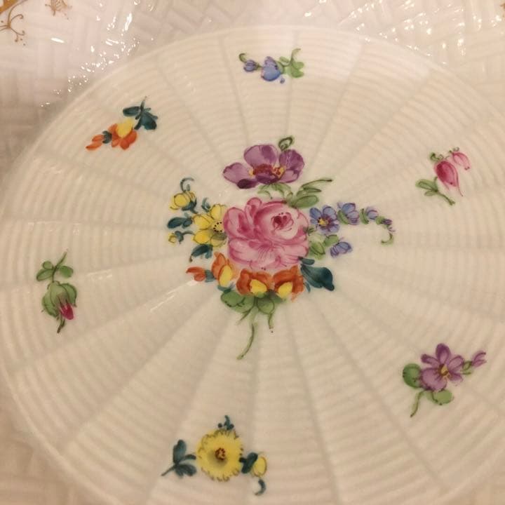 Dresden  ドレスデン　金彩レース飾り皿  ドイツ アンティーク