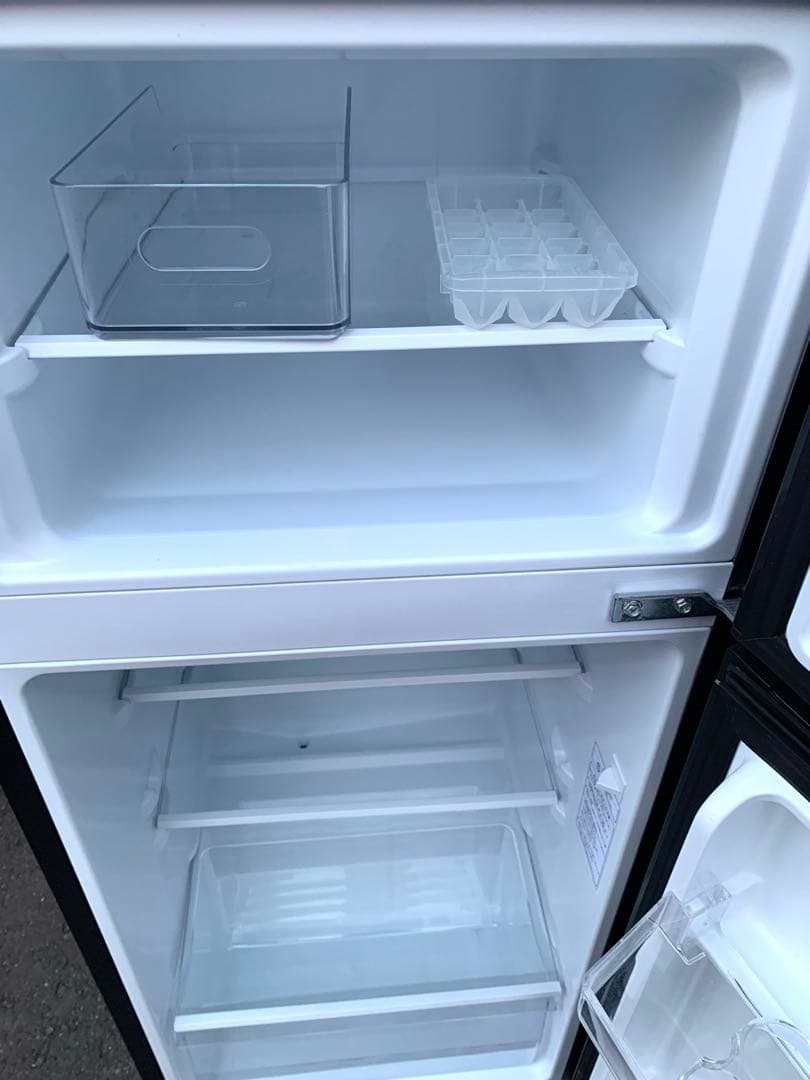 送料設置無料／2023年Hisense 冷蔵庫 黒＆アイリスオーヤマ全自動洗濯機