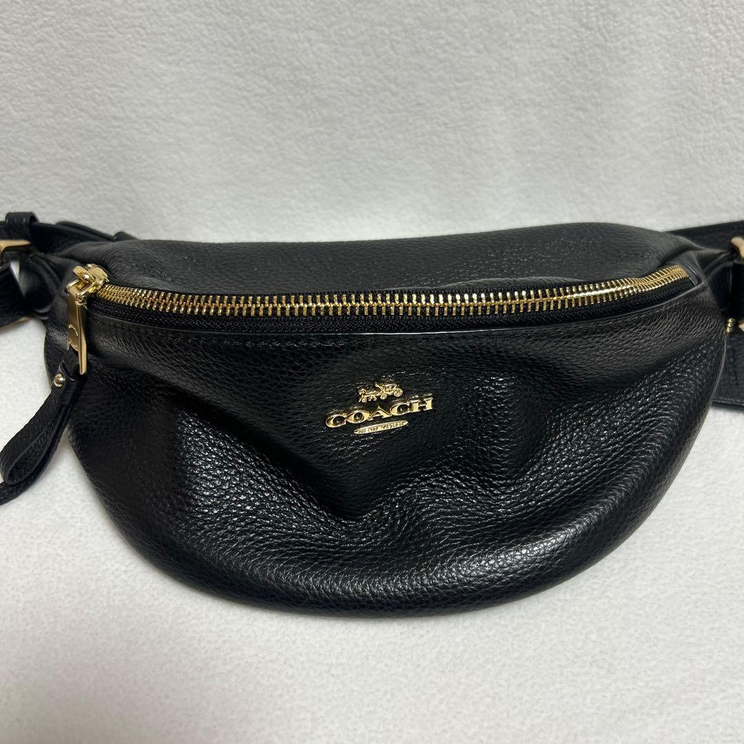 COACH ブラック レザー ウエストポーチ
