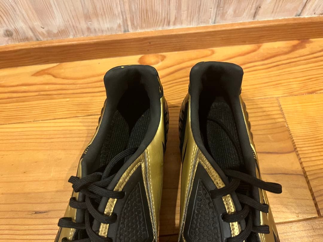 激レア　美品　ミズノ　ウェーブイグニタス3 26.0cm サッカースパイク