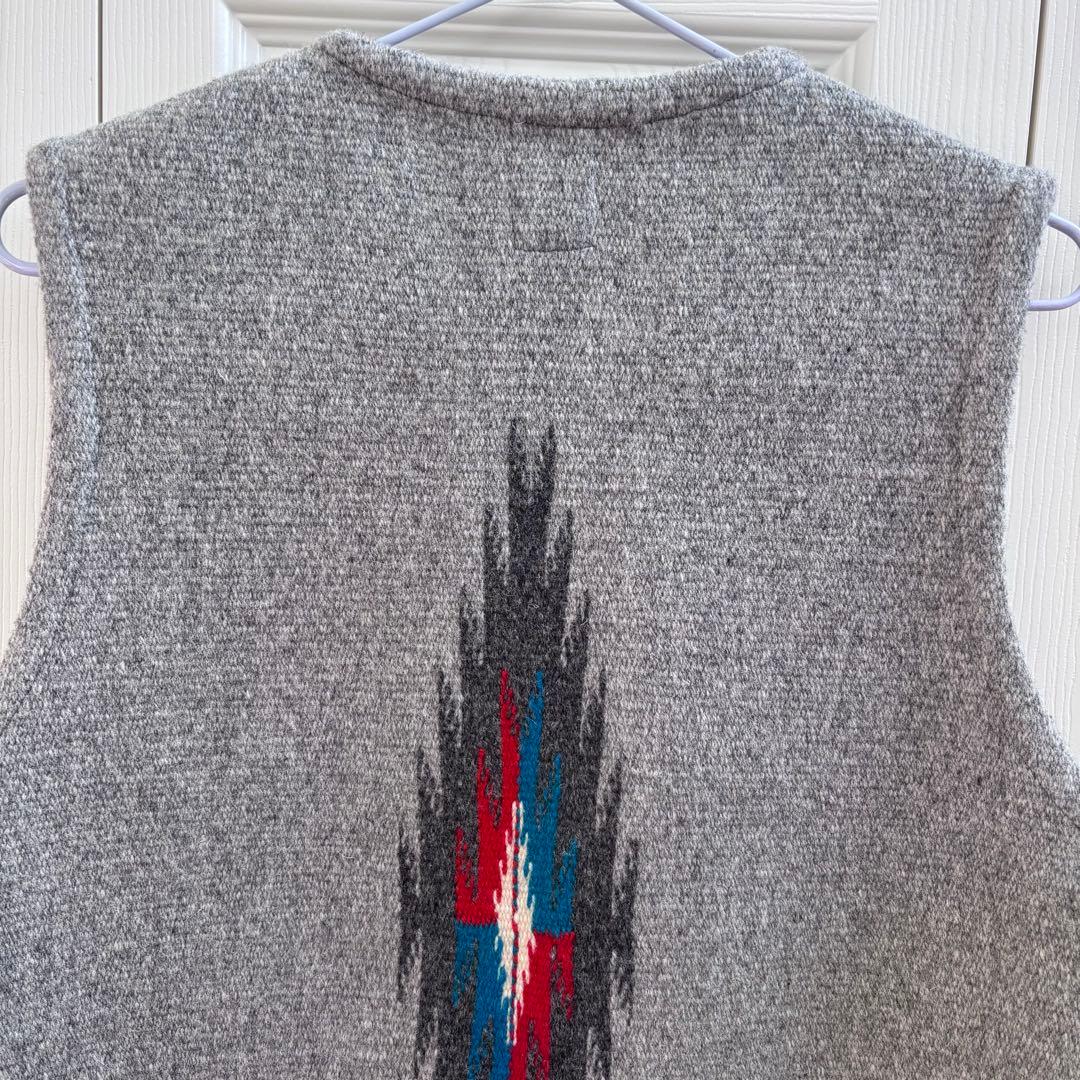 岡*]様 オルテガ グレー 38 スクエアフロント　チマヨベスト ポケット