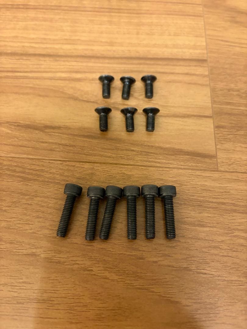 MOMOステアリング JET 32