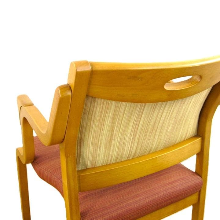 前滑りしにくいイス　国産張地　筋目　ウエービングテープ仕様座面