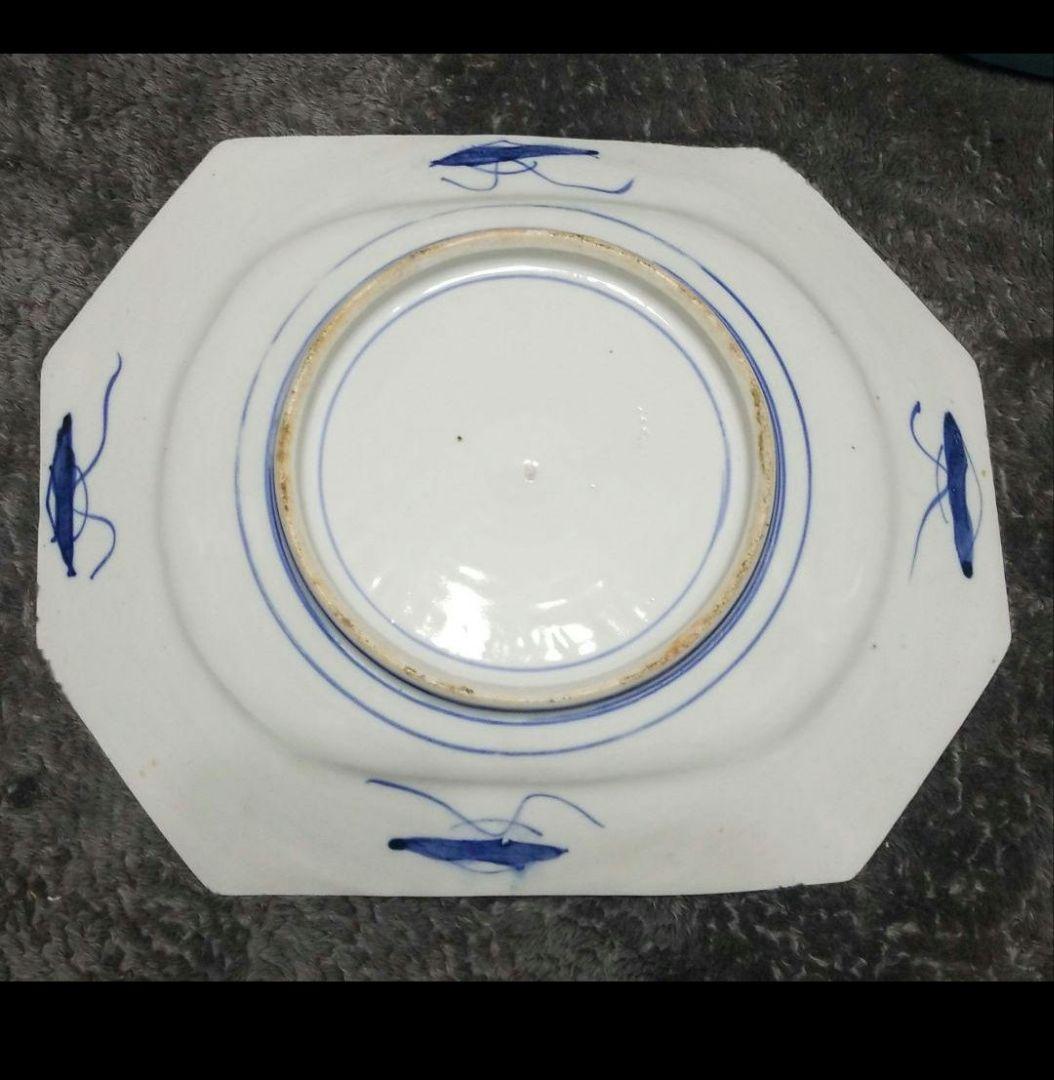 古伊万里　染錦八角皿です