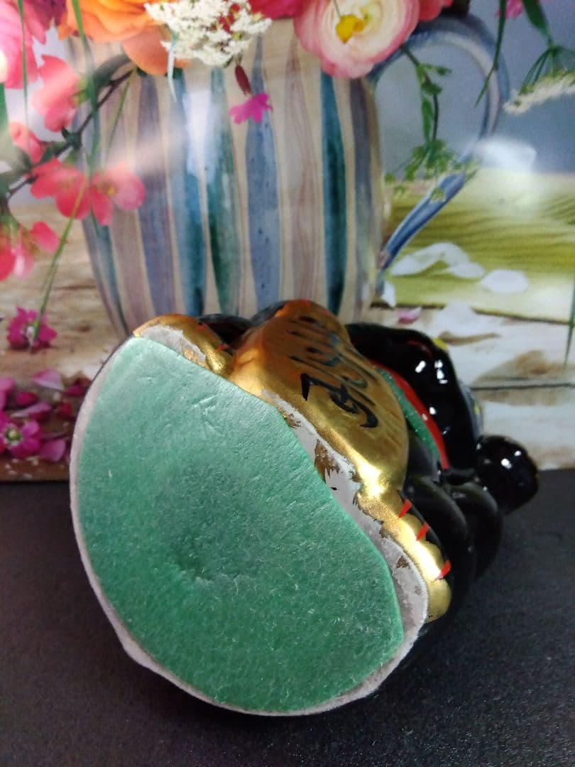 とても可愛い黒猫の招き猫 貯金箱。mykkzmまとめ売り4個。