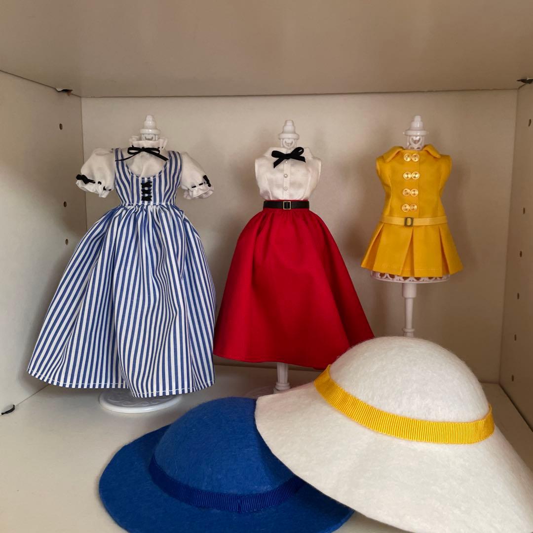 フェリシモ　ブライスドレスと帽子セット３点