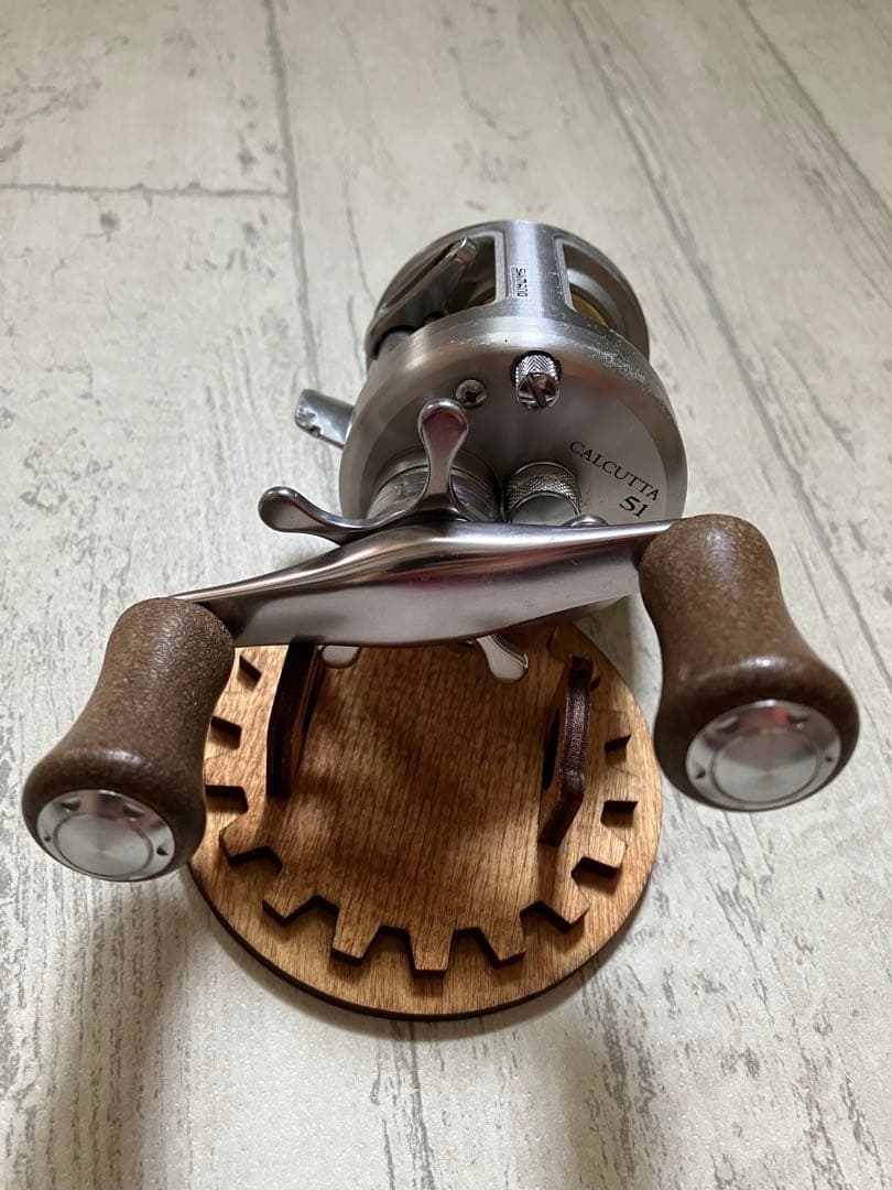 シマノ　カルカッタ51XT &05カルカッタ51 2台セット