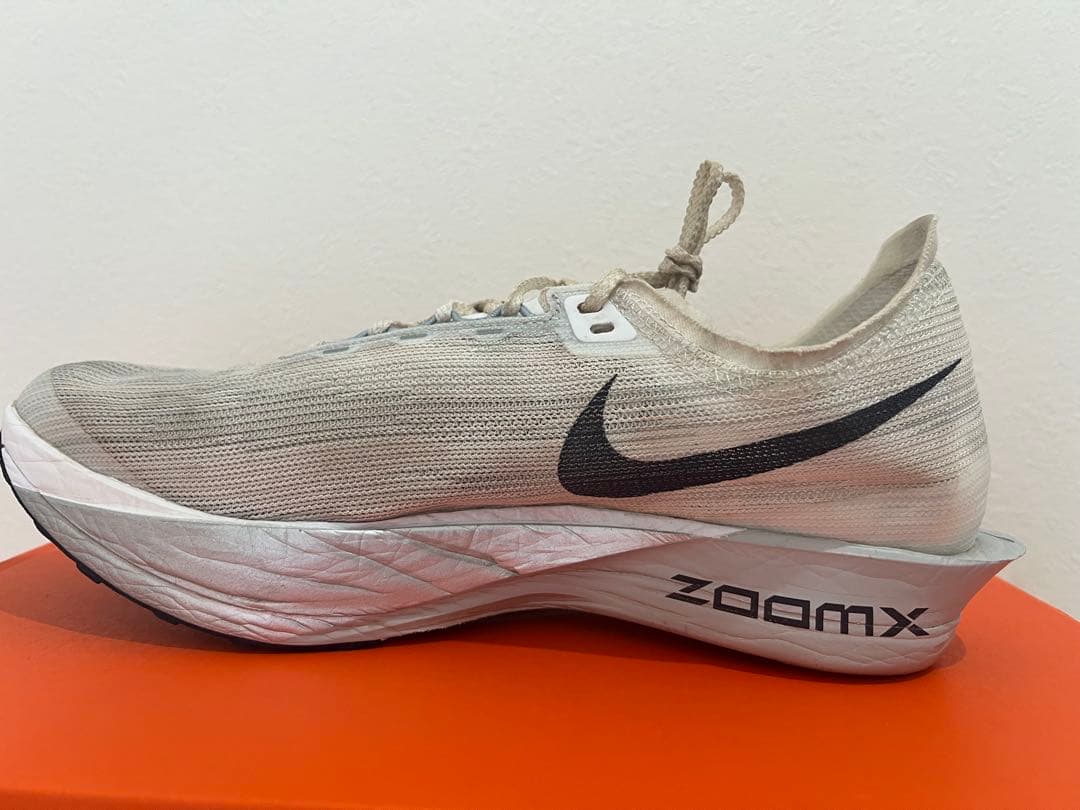 ナイキ　ストリークフライ2 26.0cm