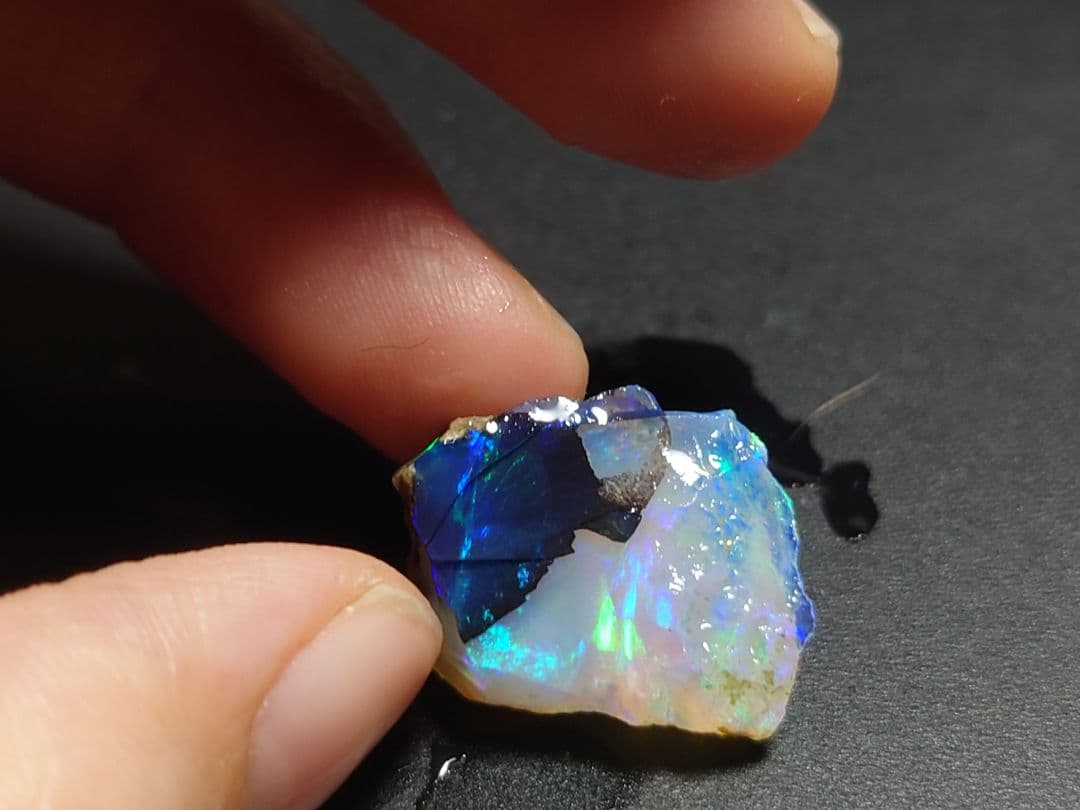 混合　エチオピアオパール　ウェロ産　チョーク　鉱物標本　原石