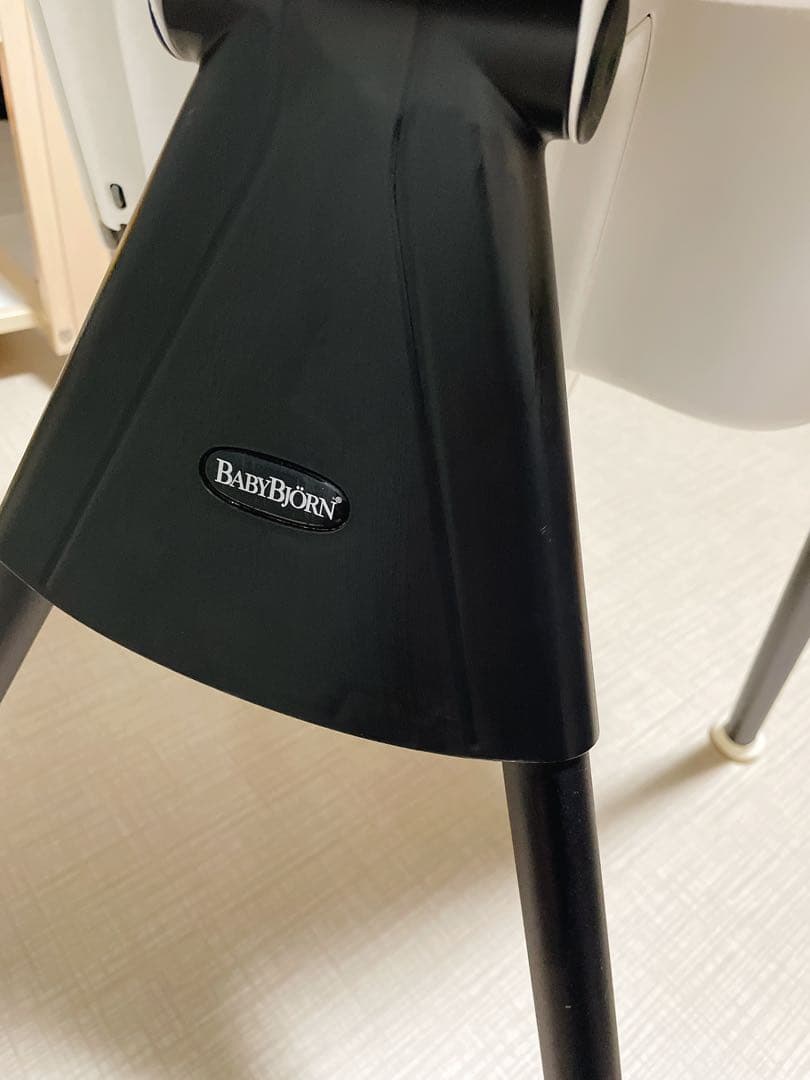 【ハーネスなしで掃除しやすい】ベビービョルン　ハイチェア