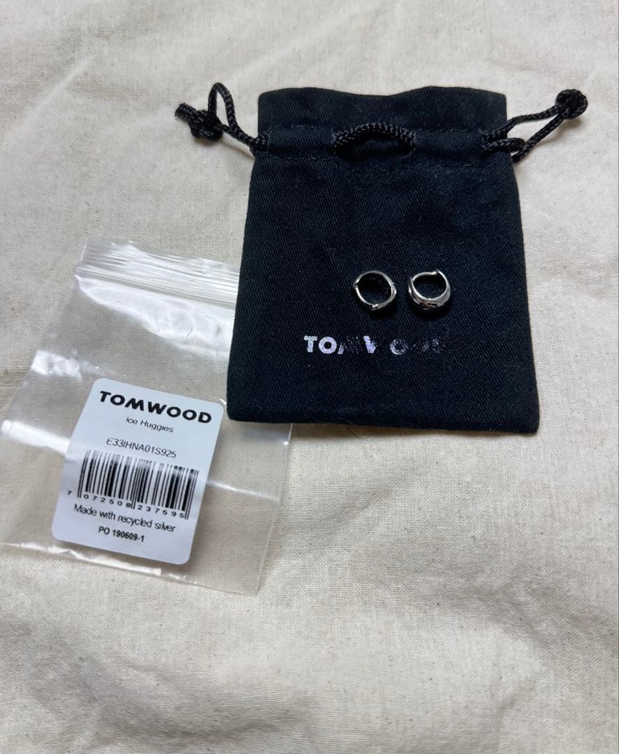 TOMWOOD Ice Huggies Silver ピアス