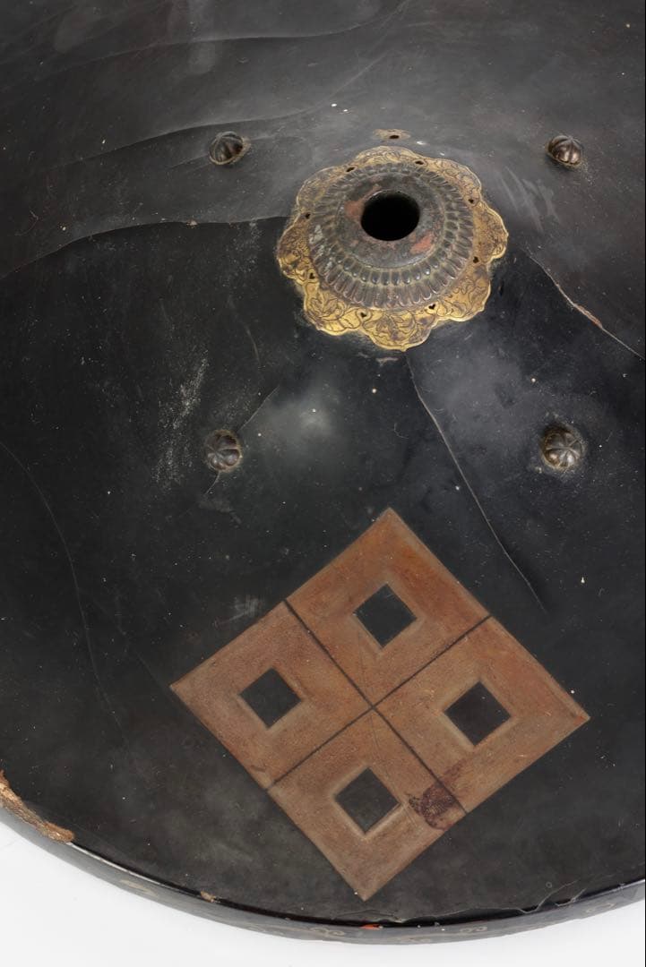 江戸期 黒漆塗 陣笠 四ツ目結紋 時代武具 甲冑 漆塗 朱塗 古民具 骨董品