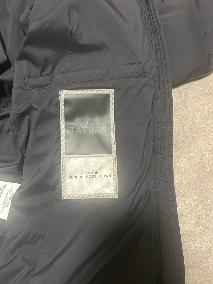 tanatomo33 定価14.9万　美品TATRAS タトラス