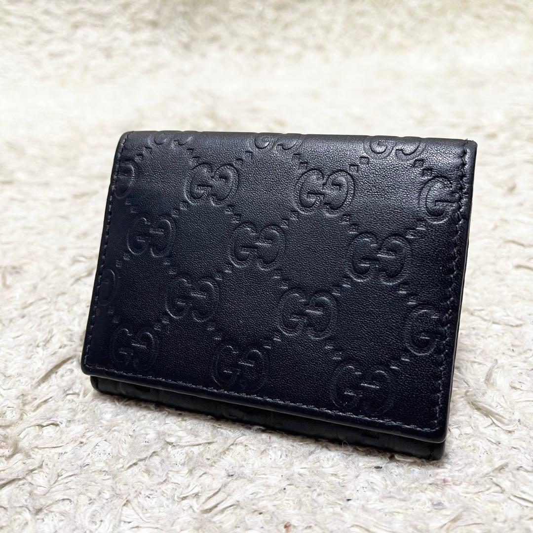 GUCCI 名刺ケース　カードケース　シマ　レザー　GG柄　ロゴ金具　黒　定期