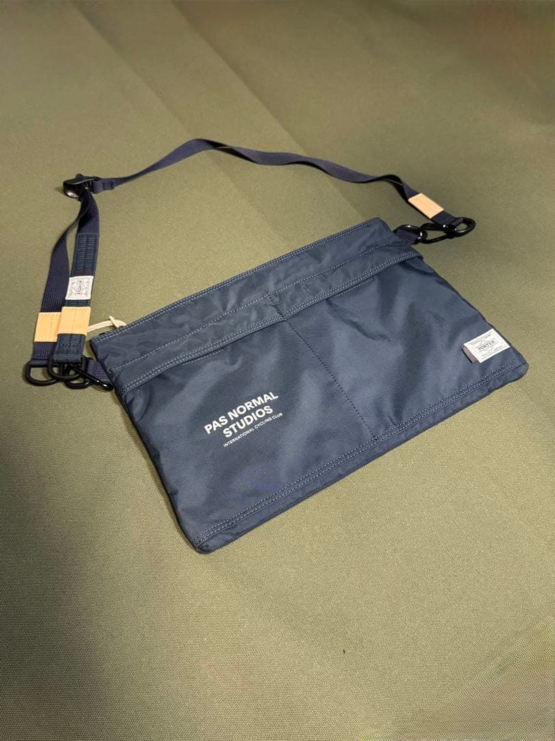 と*ろ様 美品　完売品　ポーター　パスノーマルスタジオ　コラボ　サコッシュ