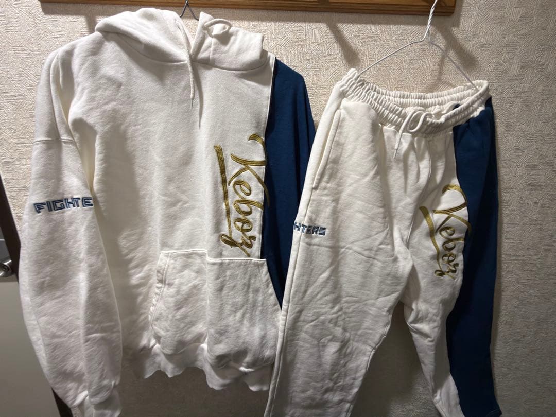 ファイターズ　Keboz スウェットセットアップ