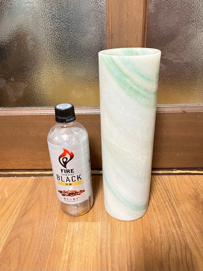 2280ｇ 本翡翠 花瓶 ひすい ヒスイ フラワーベース