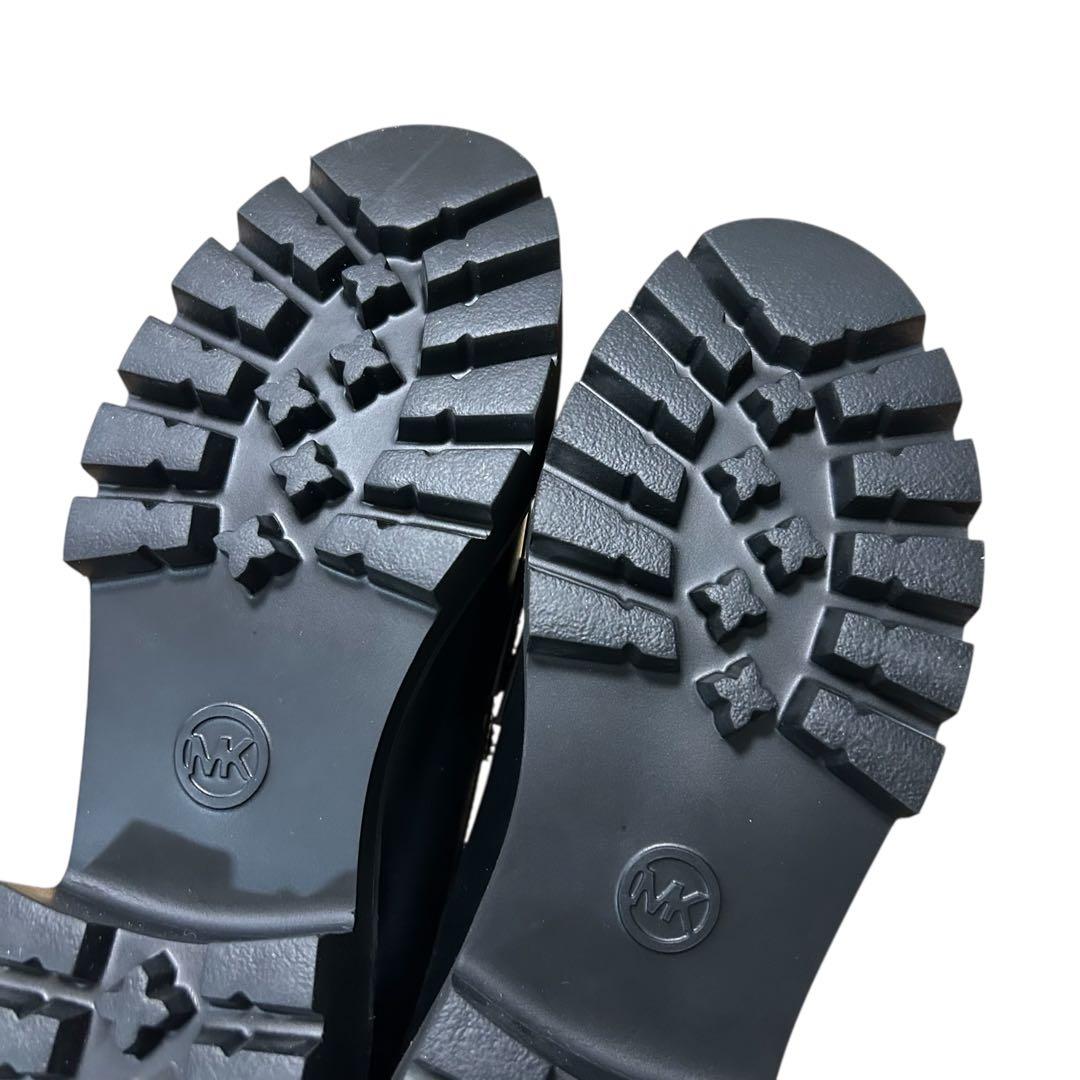 MICHEAL KORS チャンキーソール ローファー