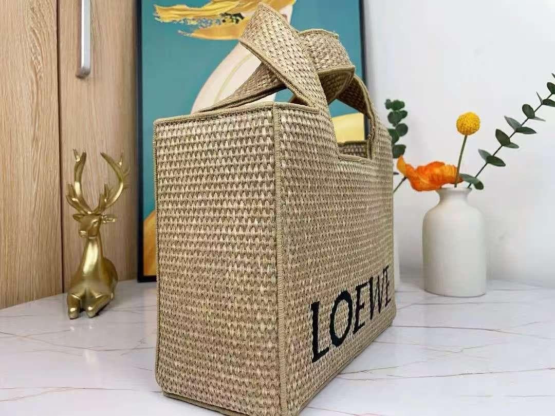 LOEWE 米色 編み込み トートバッグ