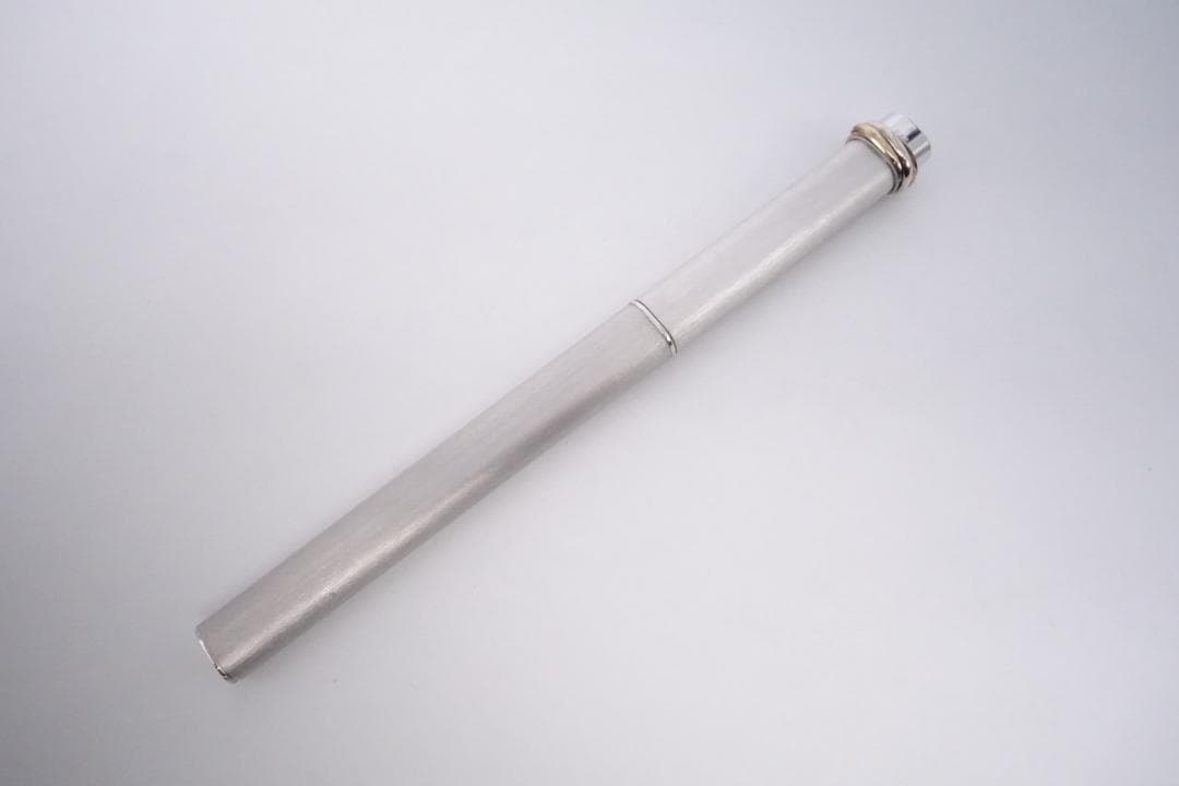 Cartier カルティエ トリニティ ボールペン シルバー マット加工