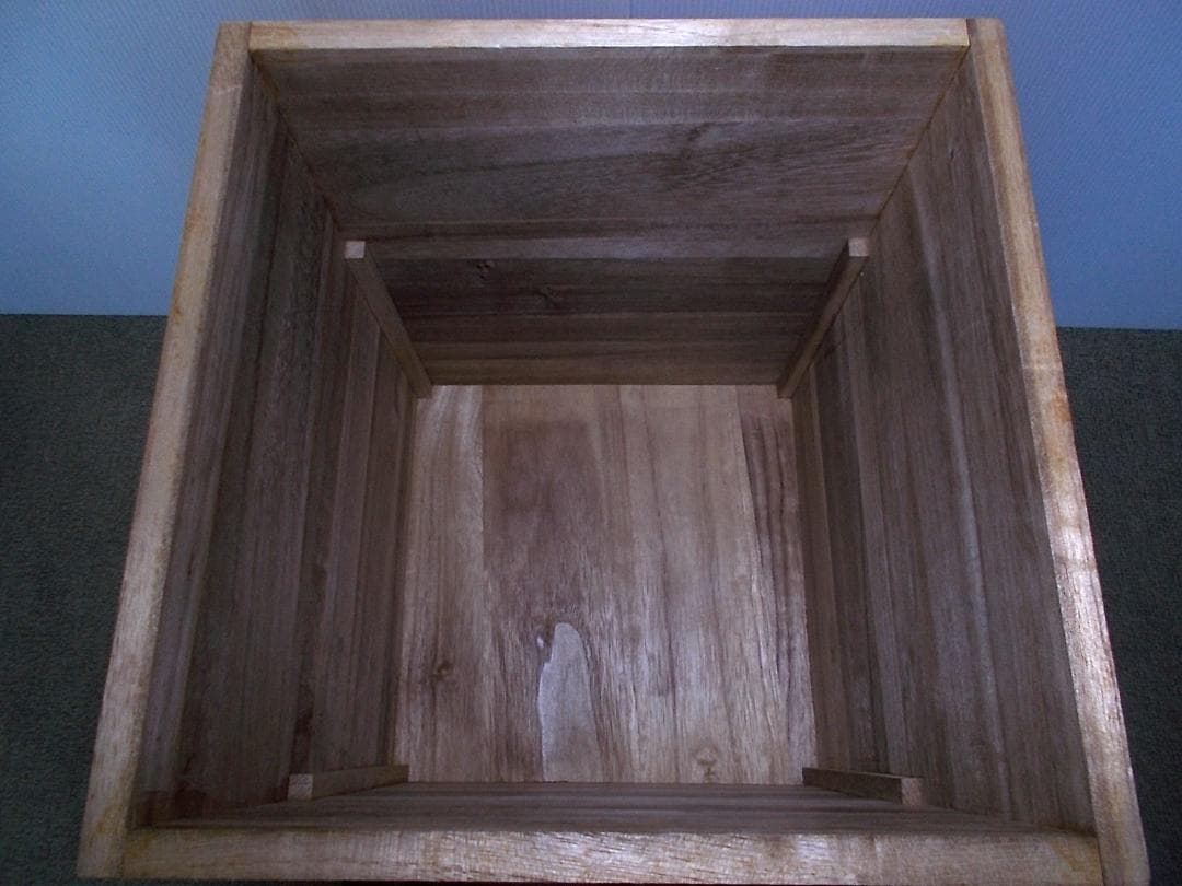 未使用保管品 四代/釜師:菊池正直 和鉄/砂鉄/茶釜 唐銅切合鬼面風炉 共箱