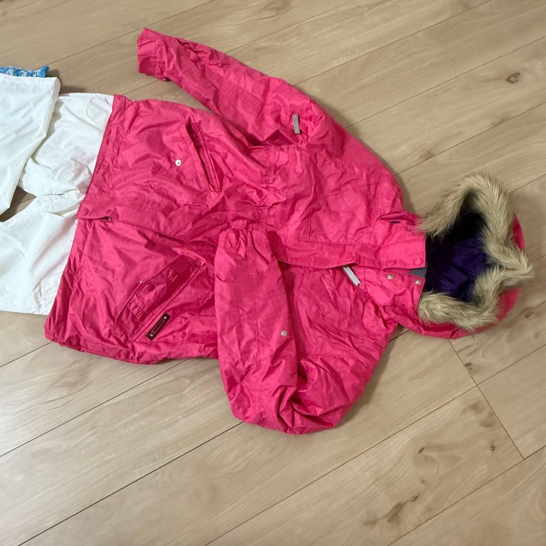 【超美品！！！】ほぼ新品のレディース スノーウェア