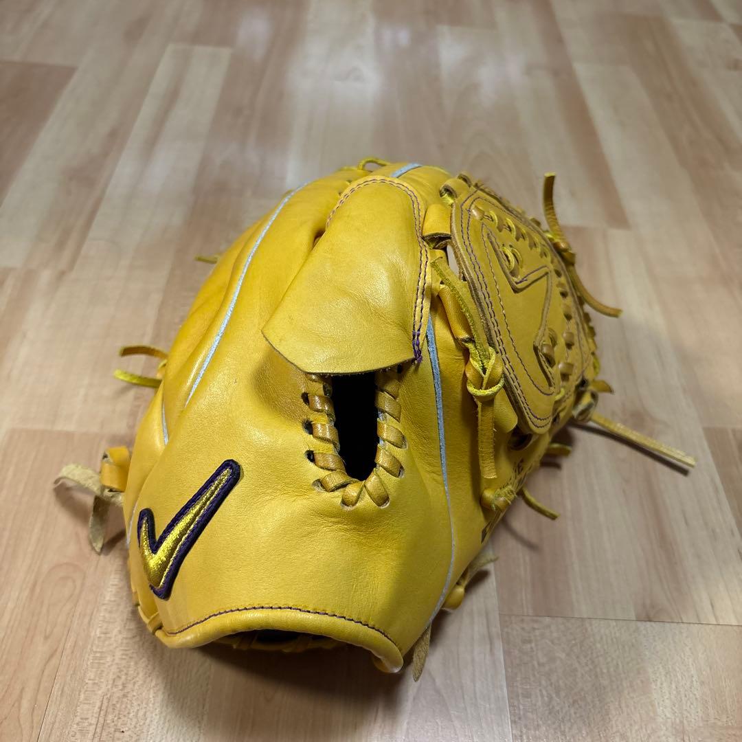 最終値段　希少　NIKE 投手用　軟式グローブ　松坂大輔モデル