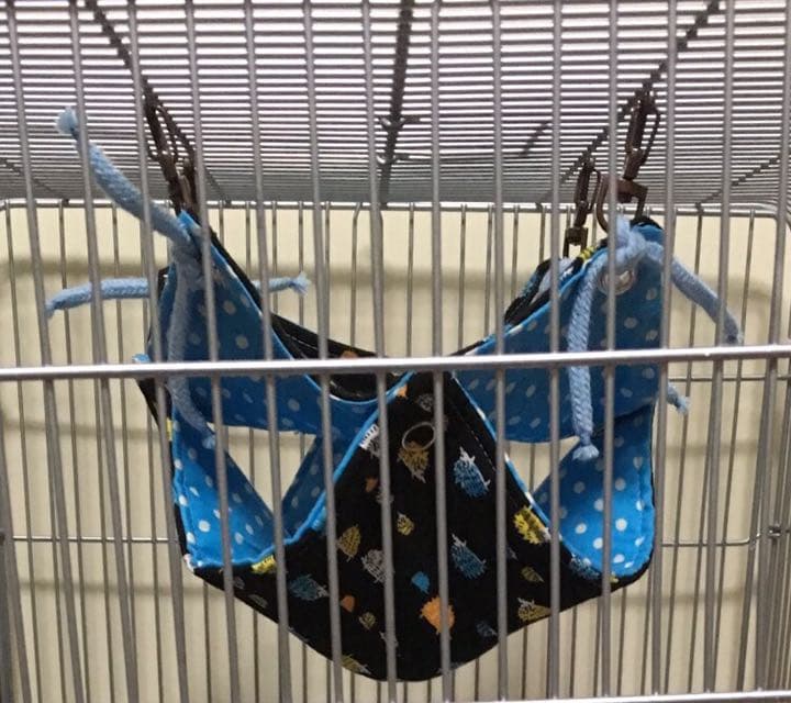 モモンガハウス(リアル・苺・籠柄)ボアピンク  2100円