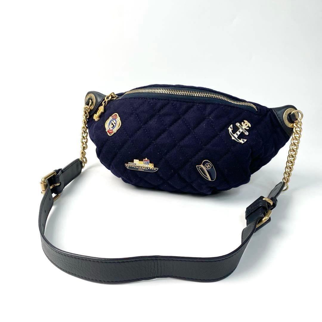CHANEL チャーム ココマーク ボディバッグ 斜めがけ クロスボディ26番.