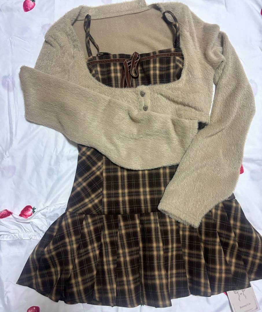 bunnylis ワンピース　ブラウン