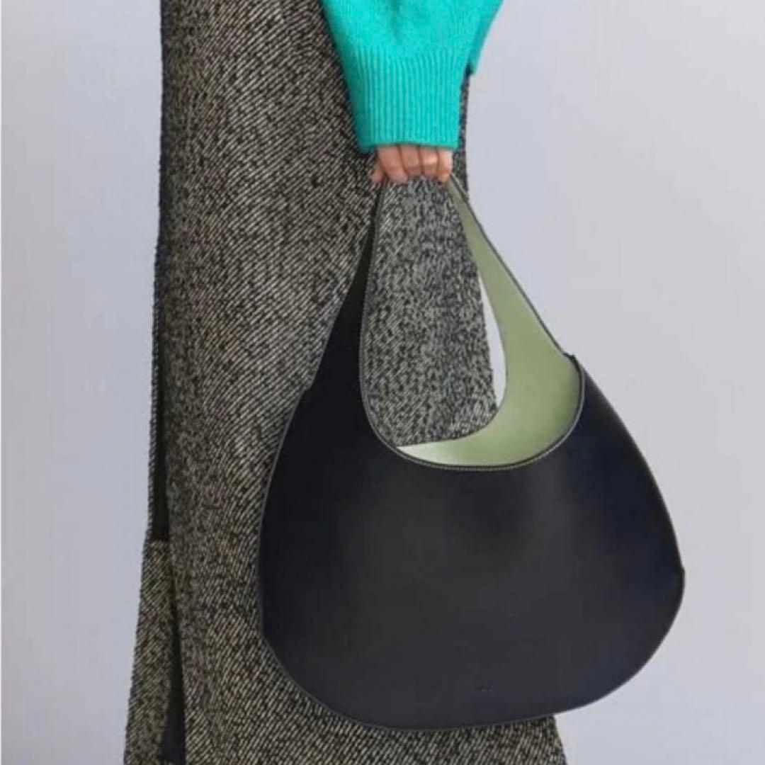 保存袋付き♡ VASIC HALO ハンドバッグ ワンショルダー ブラック