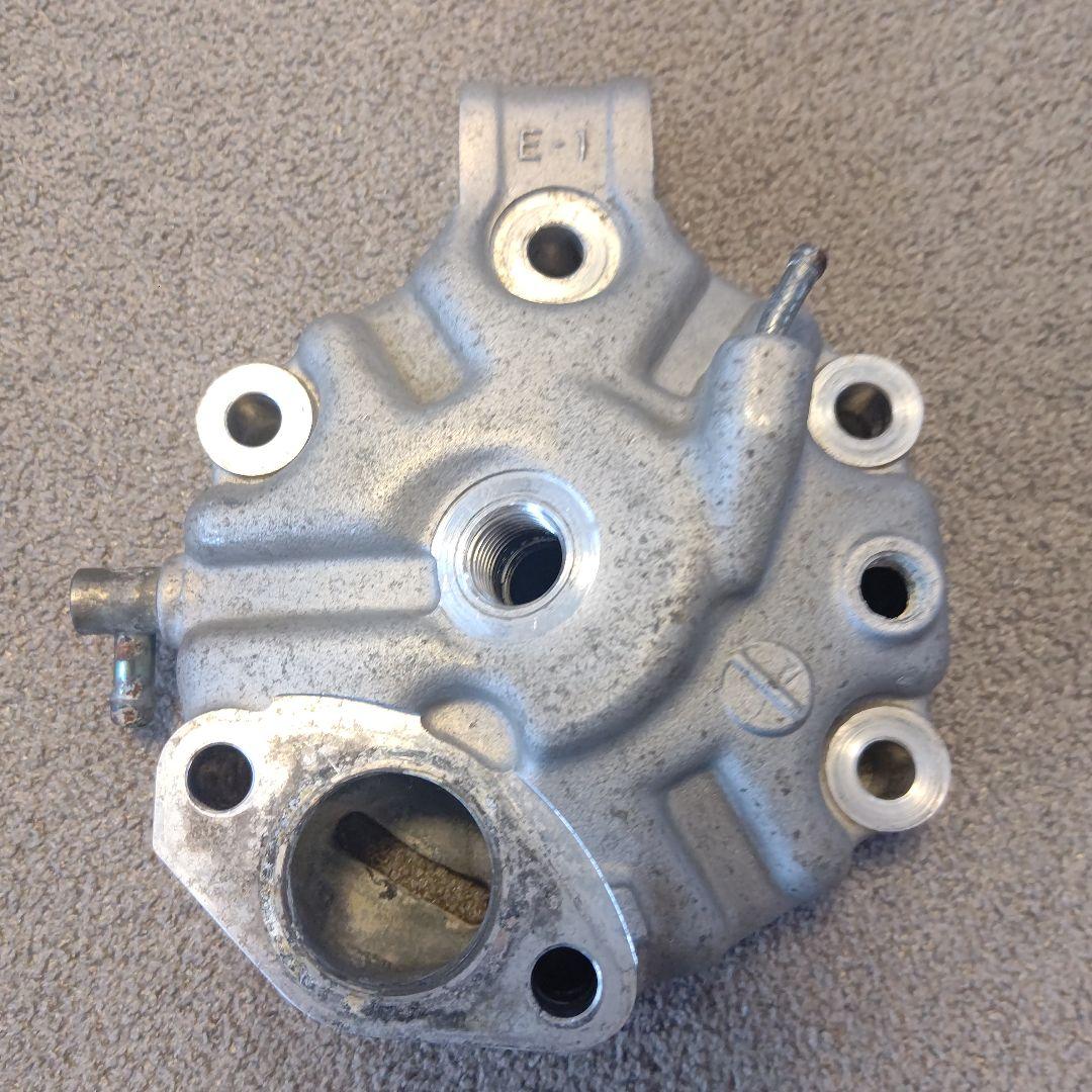 CRM250AR 無限 シリンダーヘッド RCバルブカバー 箱付き