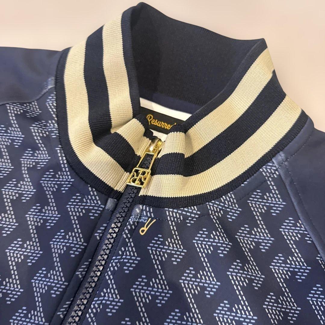 レザレクションGMラグランスリーブアクティブジャケット　Lサイズ