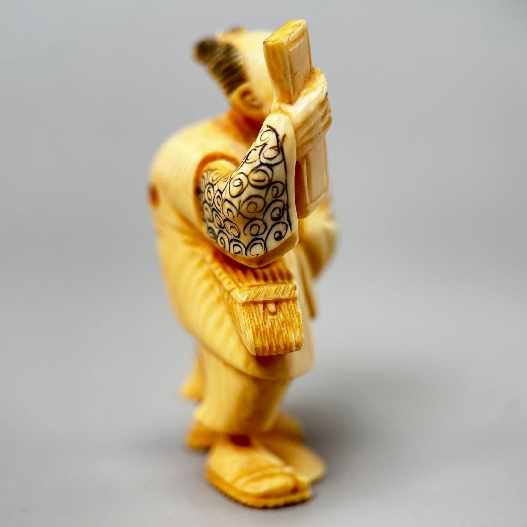 日本の伝統的な職人技彫刻極上根付天然素材アンティーク骨董飾り物古美術置物細密細工