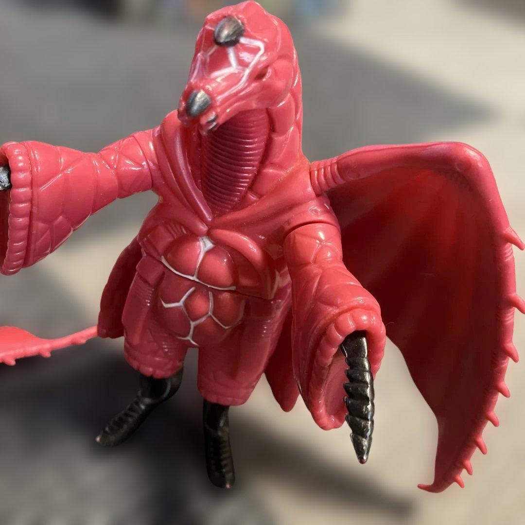 【激レア】訳あり パワードドラコ ソフビ 当時版 ウルトラマンパワード