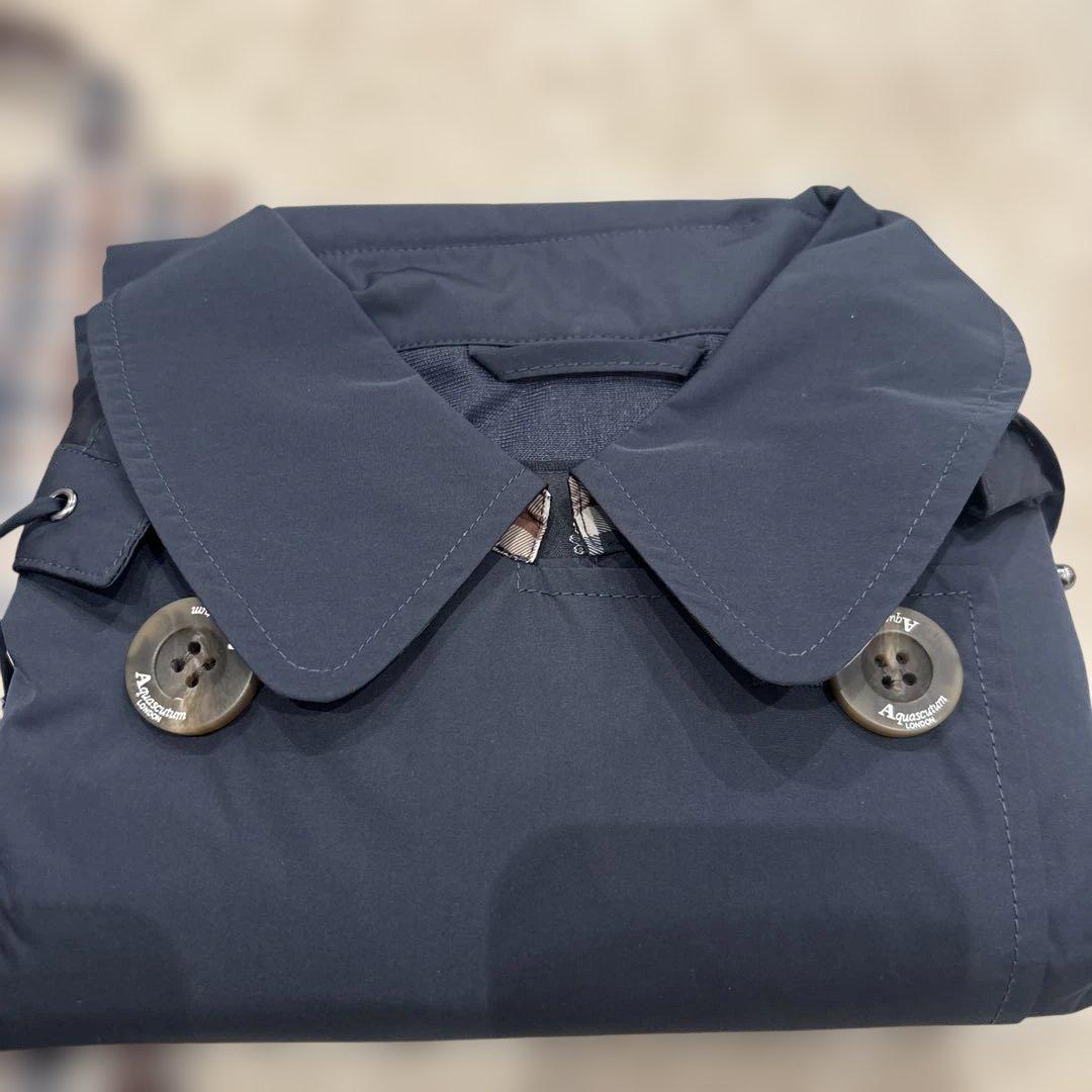 JAL機内限定　アクアスキュータム　トレンチレインコート