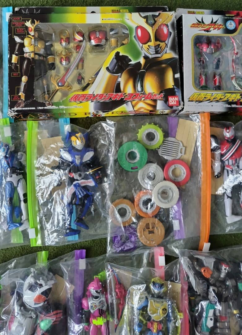 仮面ライダーフィギュア　いろいろたっぷりセット