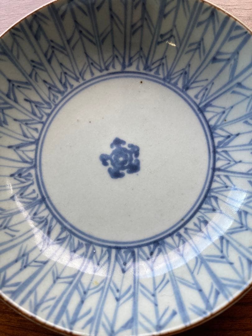 古伊万里　矢羽くらわんか