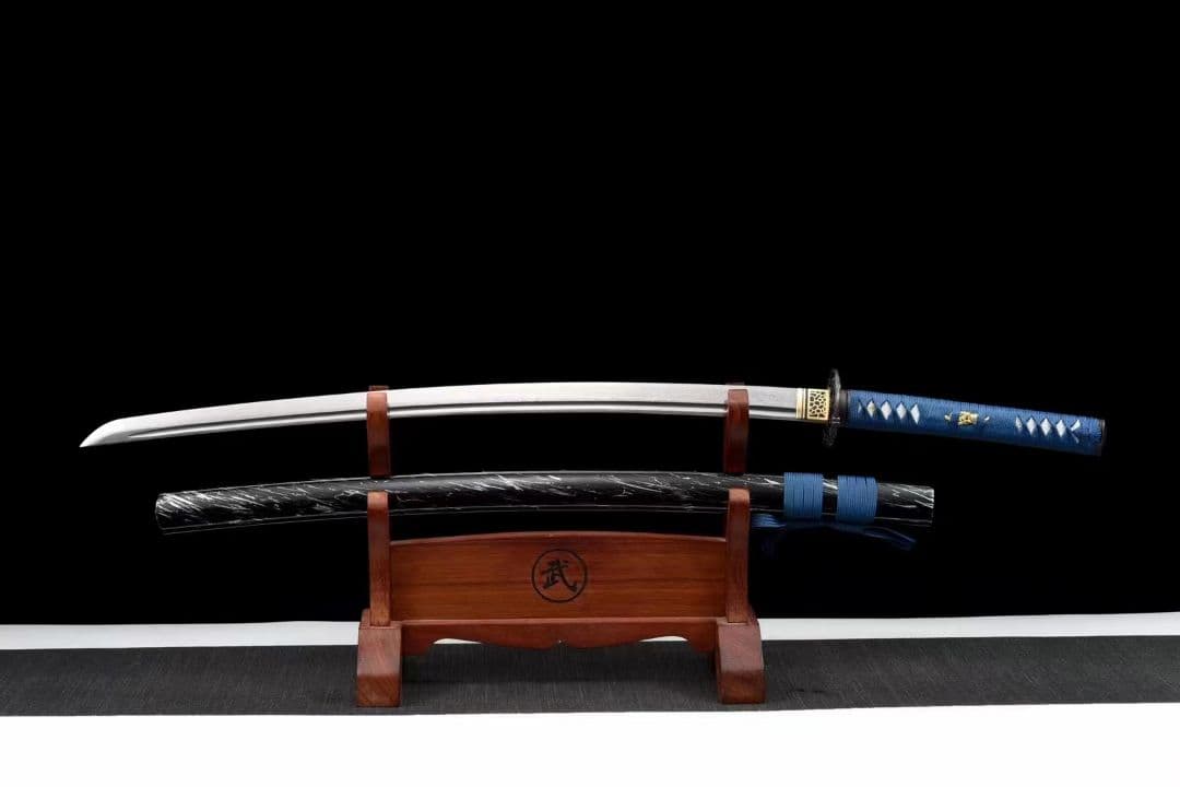 文様鋼武士刀【梅打ち刀】武具　刀装具　日本刀　模造刀   居合刀