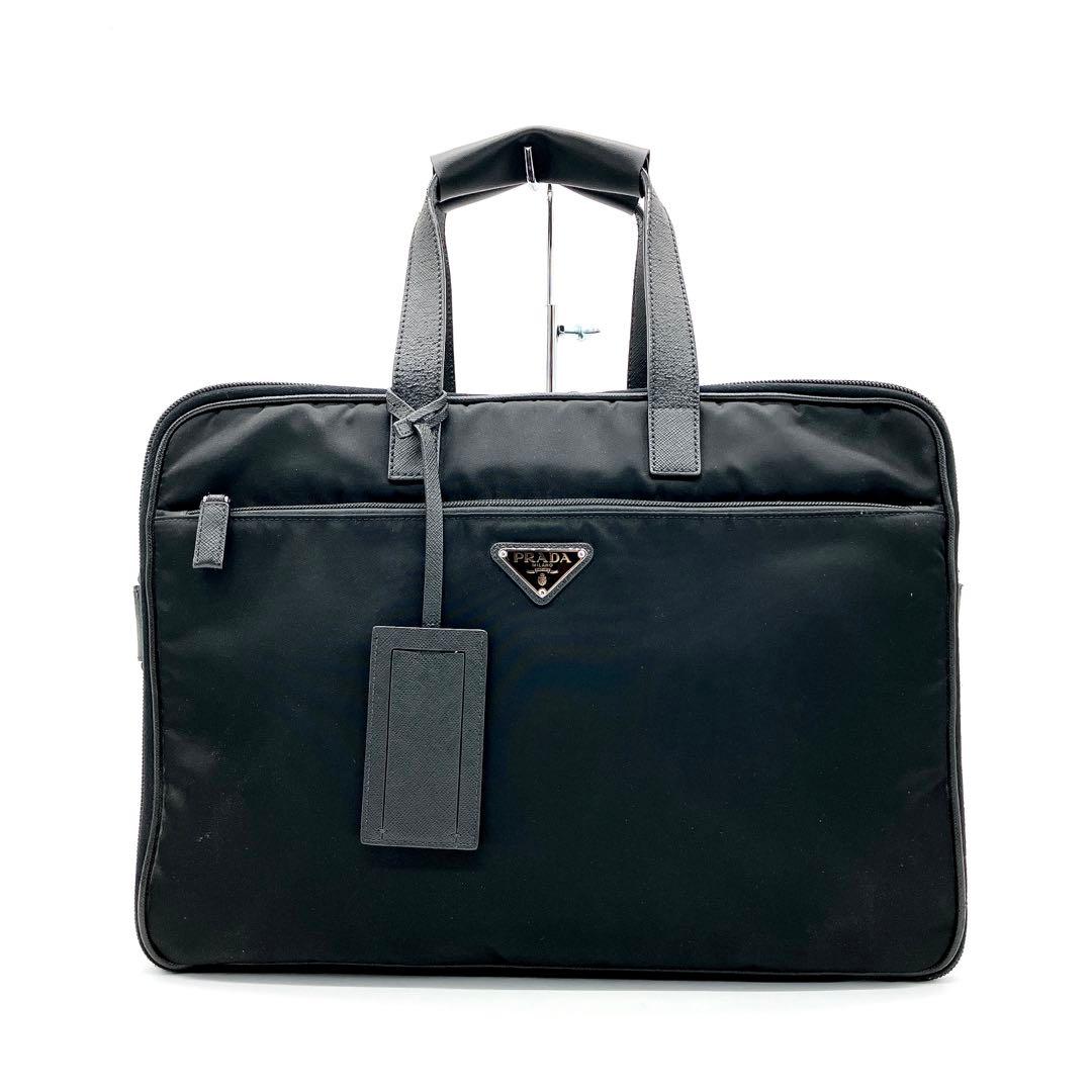 【PRADA】2wayバッグ　ビジネスバッグ　三角ロゴプレート　ナイロン　黒色