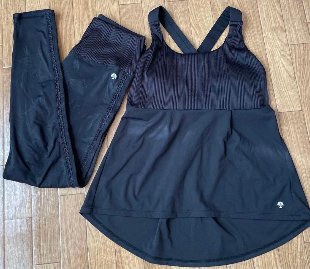 SUKALA トップスMサイズレギンスSサイズ ブラック