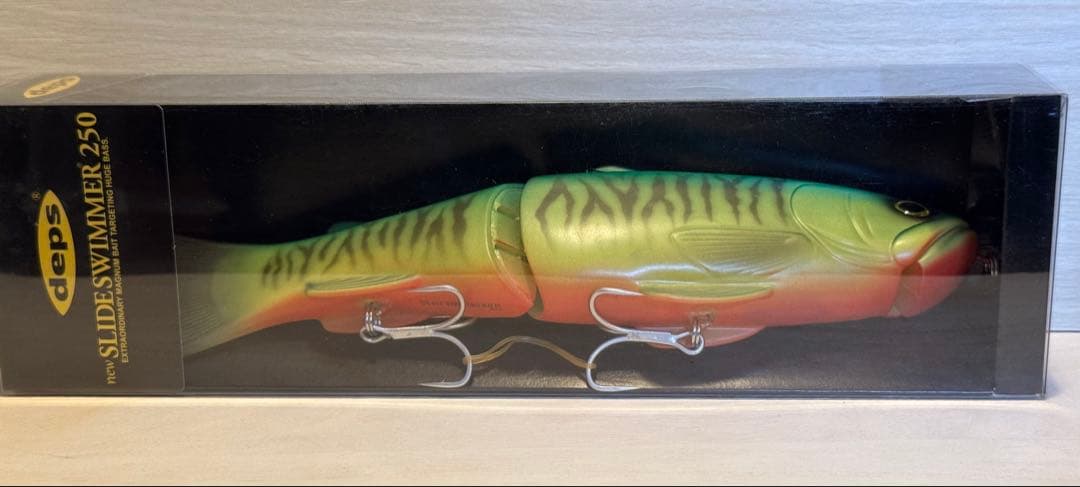 デプス　新品未開封　スライドスイマー250